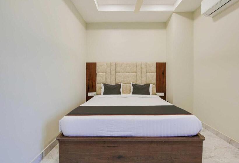 Трехместный Номер Классика, Collection O Hotel Simhadri Grand