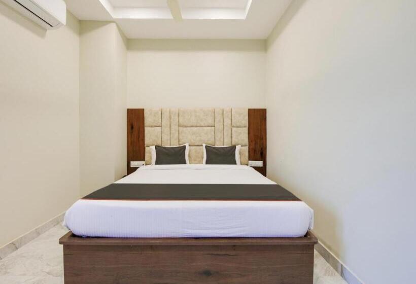 Трехместный Номер Классика, Collection O Hotel Simhadri Grand
