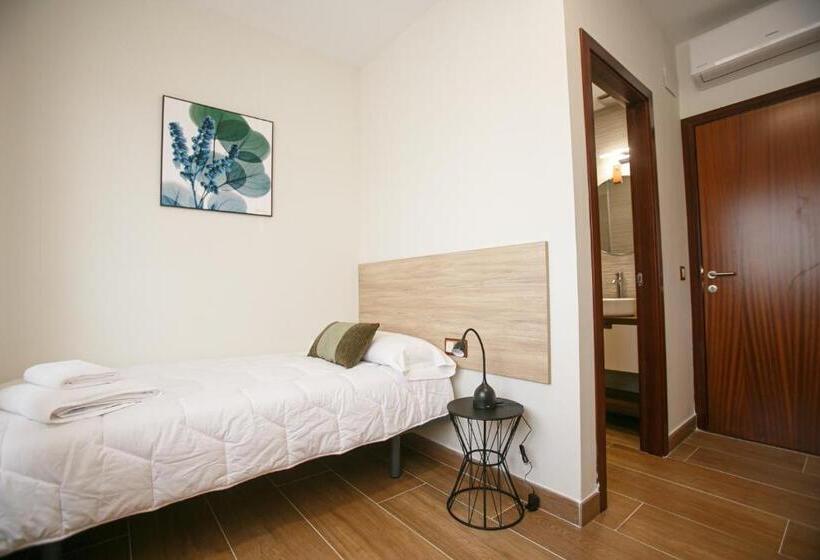 غرفة قياسية فردية, El Maestrazgo