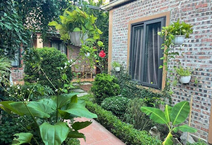 اتاق لوکس, Mountain Fields Homesaty