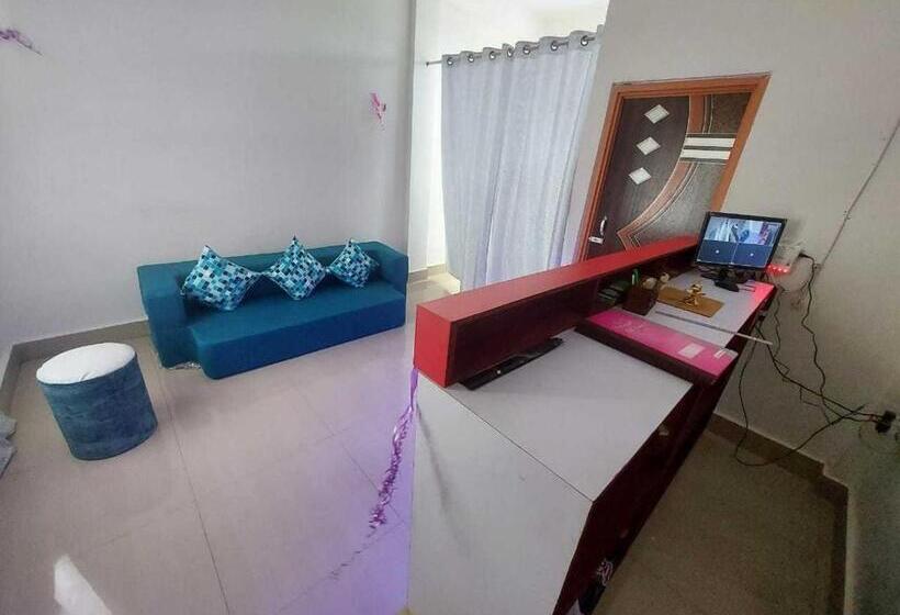 חדר קלאסי לשלושה, Spot On Hubash Home Stay