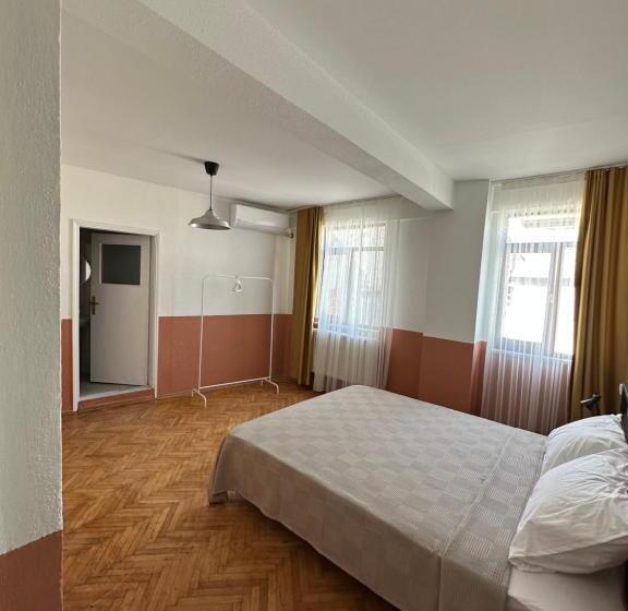 Стандартный Номер Кровать Кинг, Koza Hostel Coffee & Chill