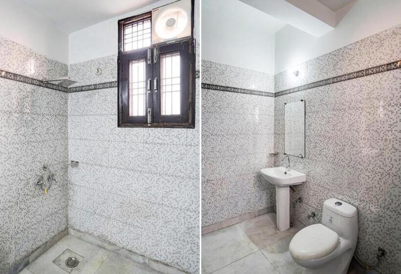 Трехместный Номер Deluxe, Oyo Radisson Red Hotel & Restaurant