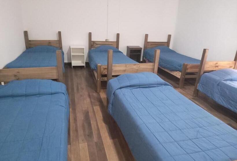 Семейный Номер, Hostal 4 Estaciones