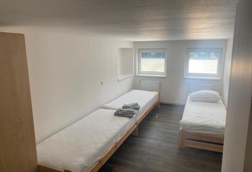 חדר סטנדרט לשלושה, Penzion Norden