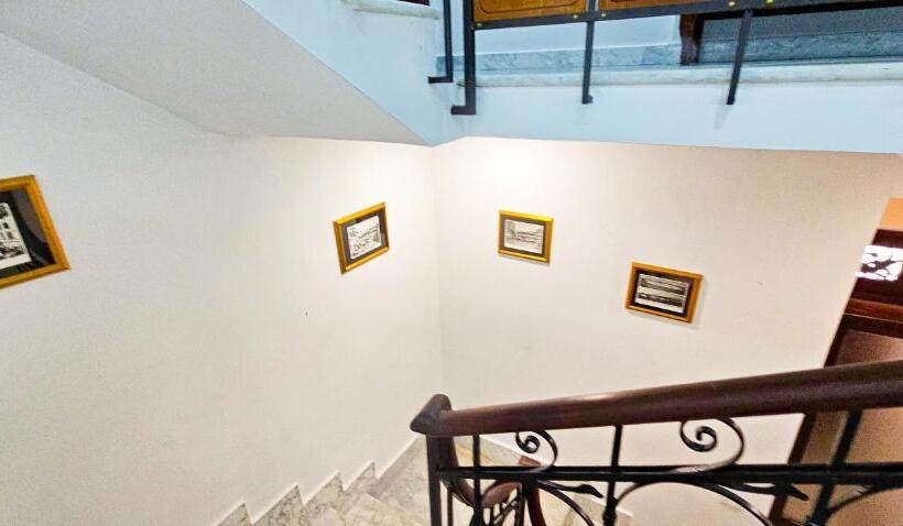 Четырехместный Номер Стандарт с Балконом, Da Residenza Avezzano