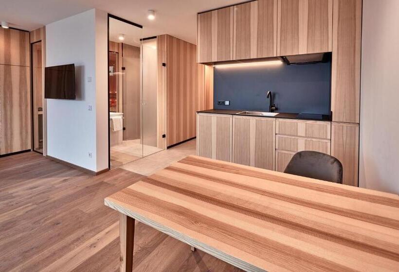 إستوديو قياسى, Staufen Chalets Am Schlossberg