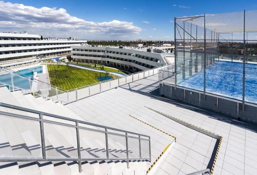 Номер Стандарт, Student Experience Madrid Pozuelo   Luxury Hostel