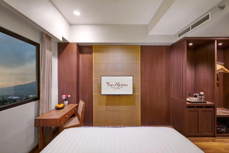 Номер Deluxe, The Alana Hotel Malang