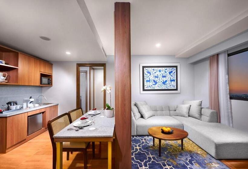 غرفة دور أخير, The Alana Hotel Malang