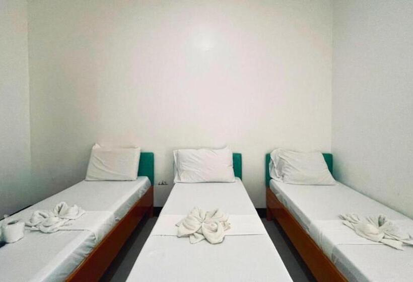 غرفة ديلوكس ثلاثية, A And A Bed And Breakfast Inn Powered By Cocotel