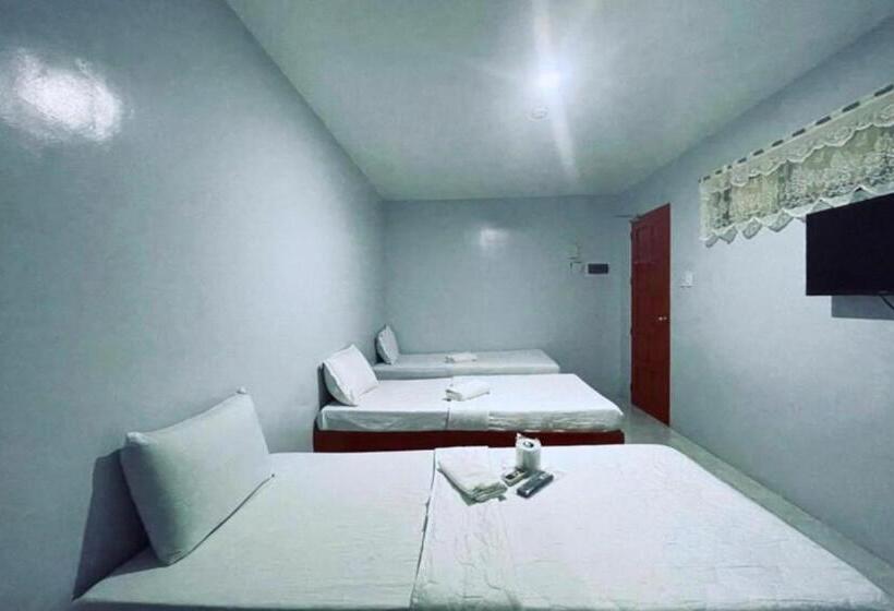 غرفة سوبيريور ثلاثية, A And A Bed And Breakfast Inn Powered By Cocotel