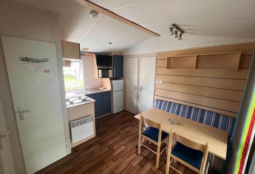 １ベッドルームハウス, Le Gewurz   Mobilhome Pour 5   Tv   Clim En été