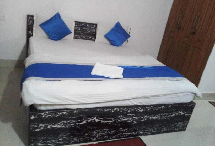 Quarto Triplo Clássico, Oyo 80931c Mas Banadurga Residency