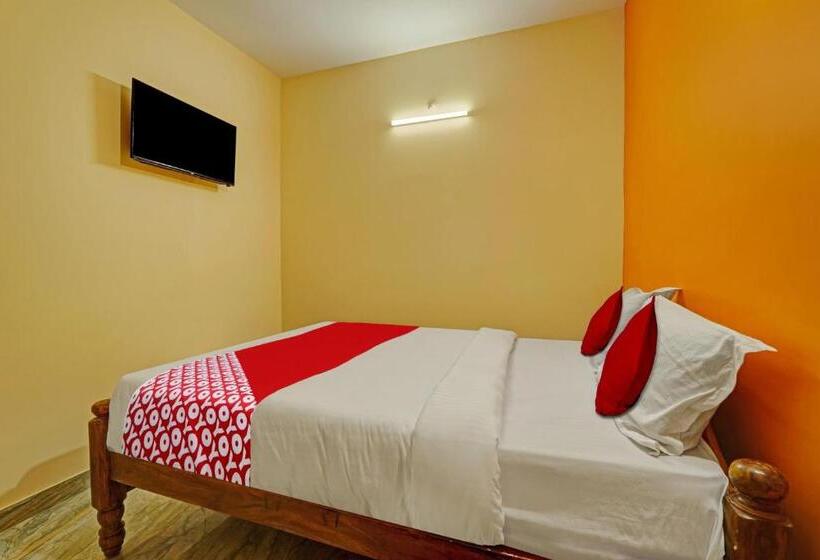 חדר קלאסי לשלושה, Oyo Flagship 81451 Surya Rooms