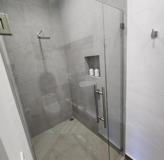 Quarto Estandar, úrsula Concept