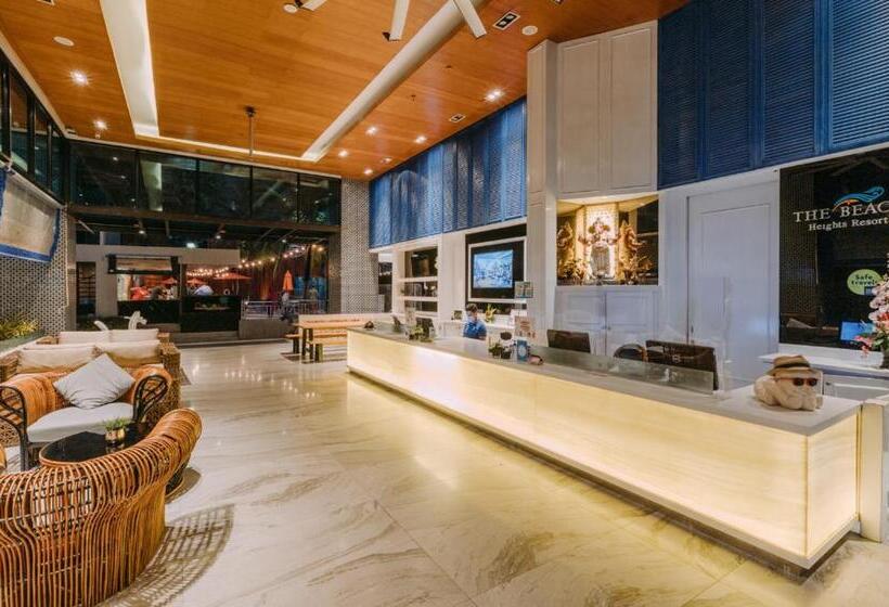 Люкс Вид на Бассейн, The Beach Heights Condotel Kata 500 Meters To Kata Beach