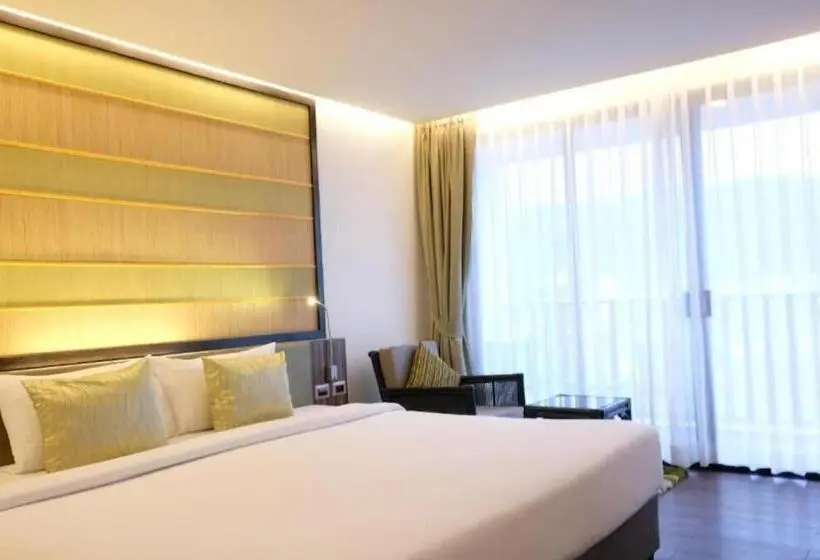 Sviitti Parveke, The Beach Heights Condotel Kata 500 Meters To Kata Beach