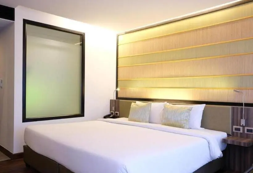 Sviitti Parveke, The Beach Heights Condotel Kata 500 Meters To Kata Beach
