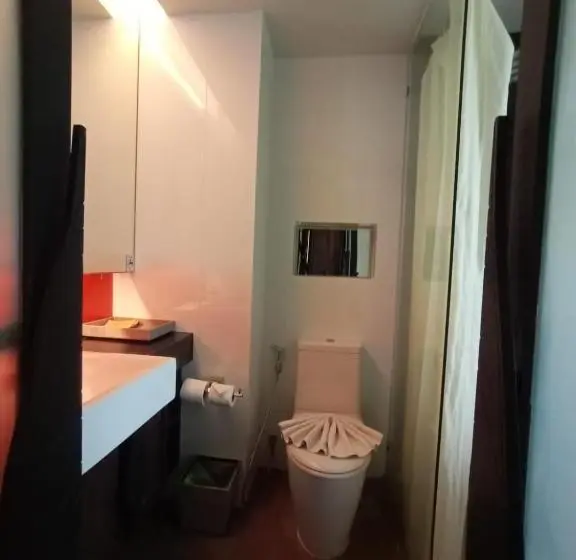 Sviitti Parveke, The Beach Heights Condotel Kata 500 Meters To Kata Beach