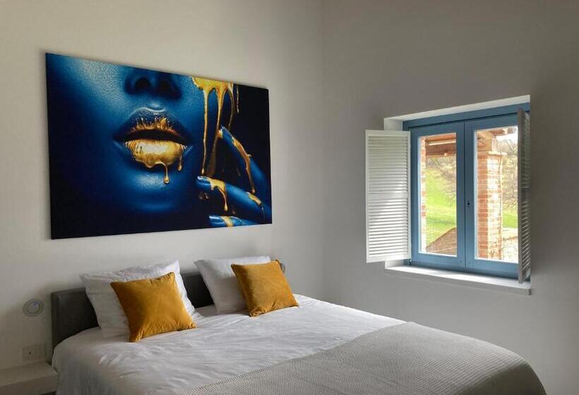 סוויטה נוף להרים, Collina D’oro