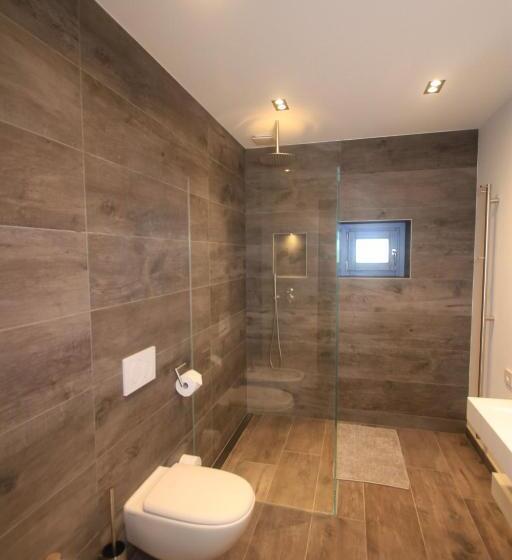 מיטת קינג בסוויטה, Collina D’oro