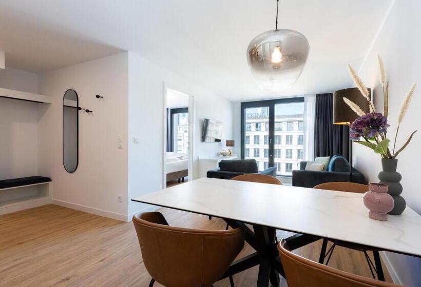 سوییت, The Doorman Goethe Frankfurt Am Main