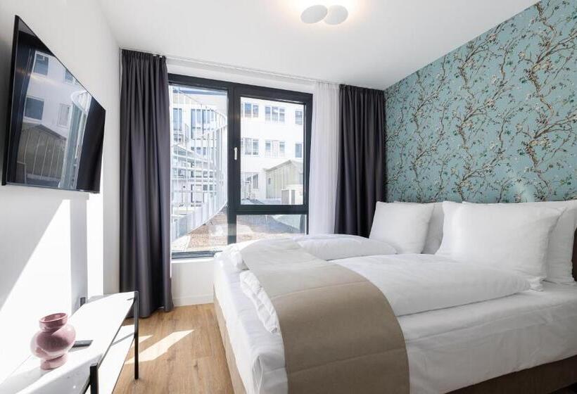 سوییت, The Doorman Goethe Frankfurt Am Main