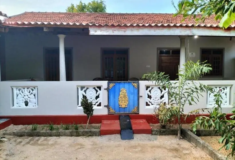 اتاق اکونومی, Suman Beach Rooms