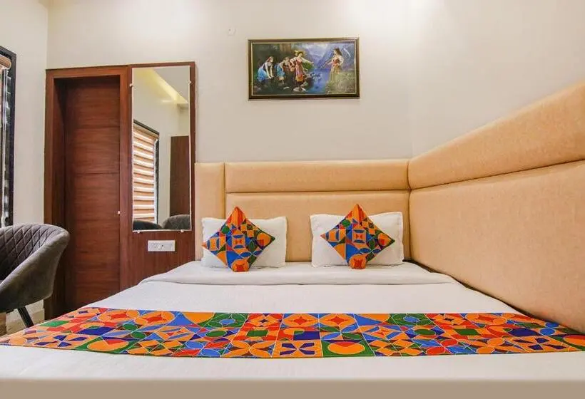 Deluxe-huone, Fabhotel Golden City
