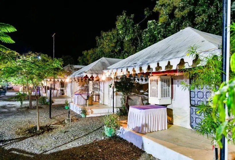 Sviitti Parveke, Hariyali Resort
