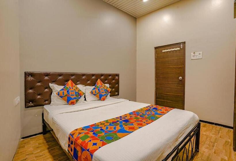 اتاق لوکس, Fabexpress Comfort Stay   Nr Mumbai International Airport