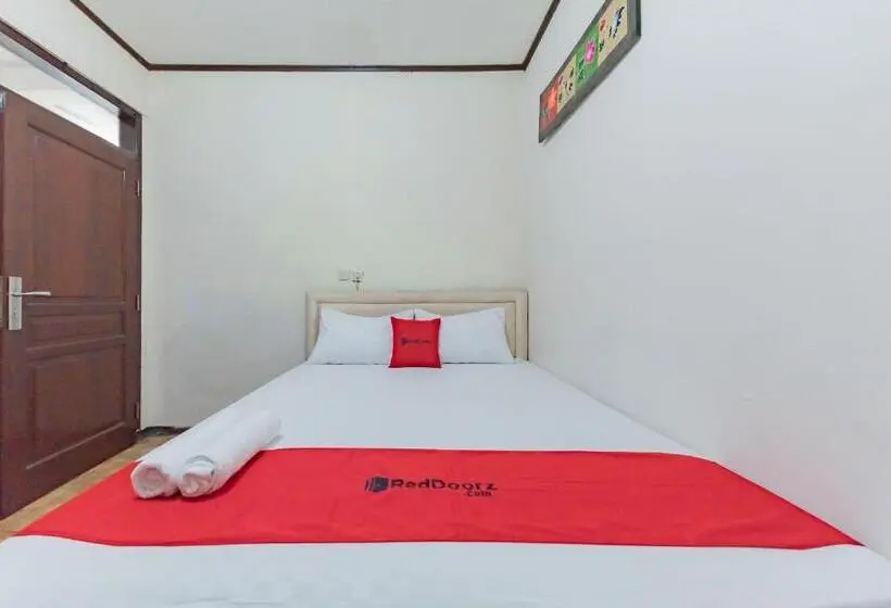 スタンダードルーム, Reddoorz Near Cikole Lembang