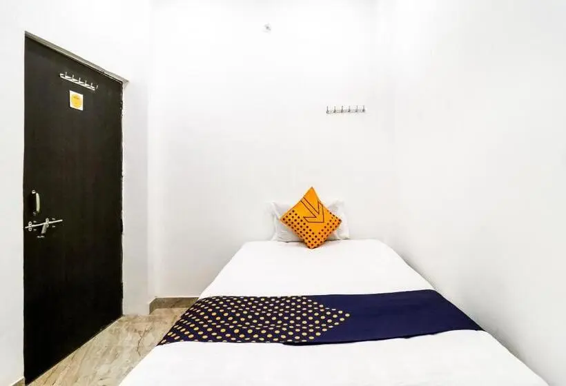 اتاق کلاسیک سه تخته, Spot On Anand P. Guest House