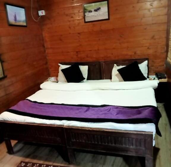 디럭스 룸, Vanasthali Jungle Resort Corbett By Royal Collection