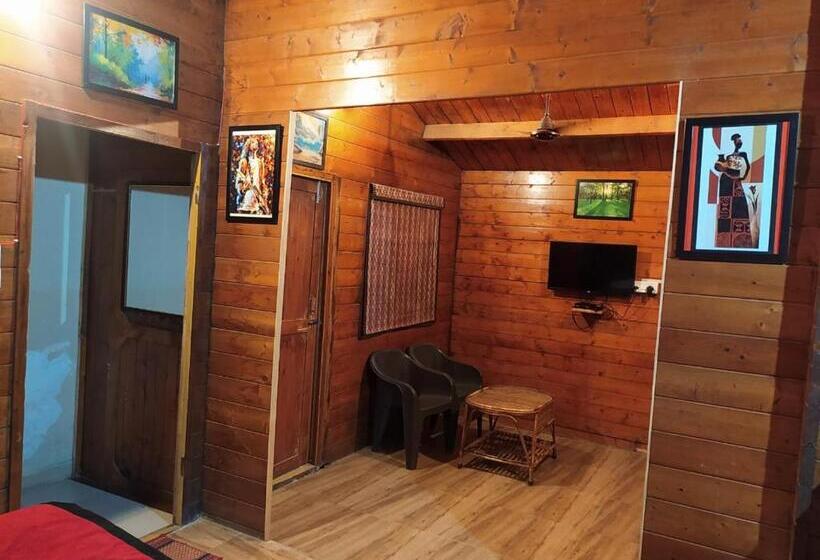 디럭스 룸, Vanasthali Jungle Resort Corbett By Royal Collection