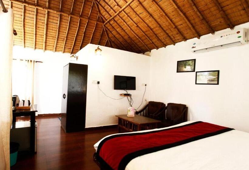 수피리어 룸, Vanasthali Jungle Resort Corbett By Royal Collection