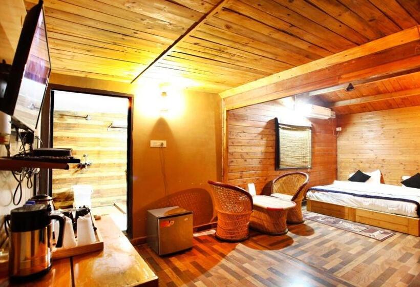 디럭스 룸, Vanasthali Jungle Resort Corbett By Royal Collection