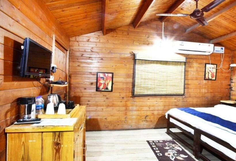 디럭스 룸, Vanasthali Jungle Resort Corbett By Royal Collection