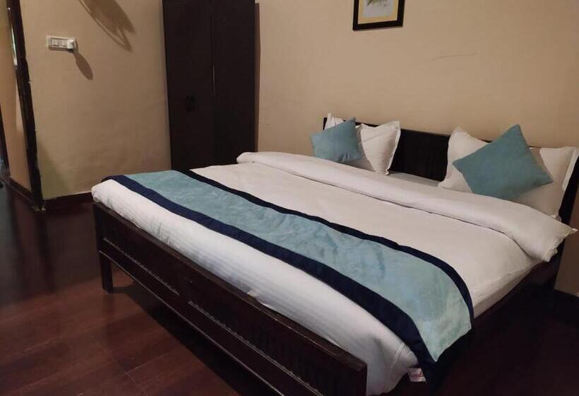 수피리어 룸, Vanasthali Jungle Resort Corbett By Royal Collection