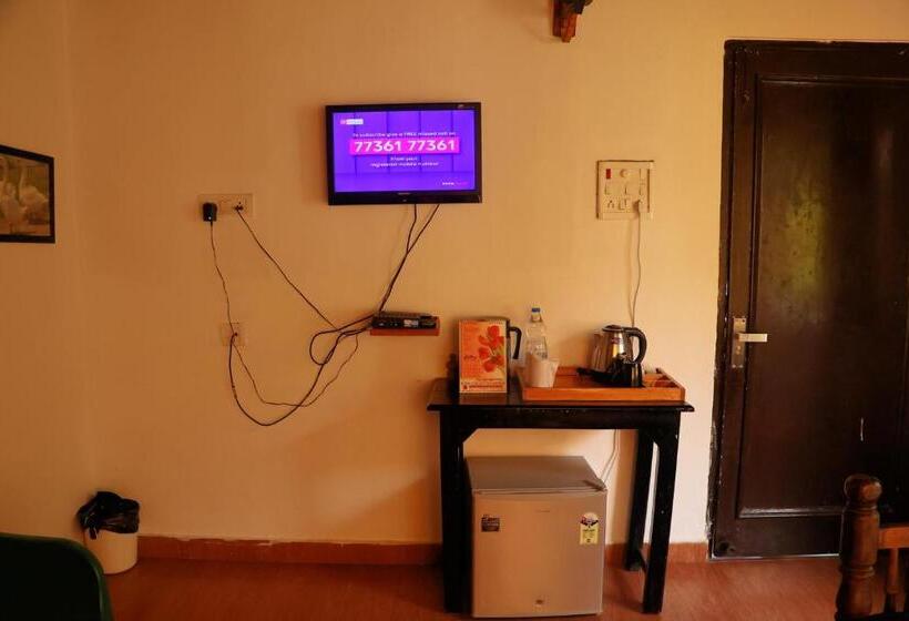 수피리어 룸, Vanasthali Jungle Resort Corbett By Royal Collection