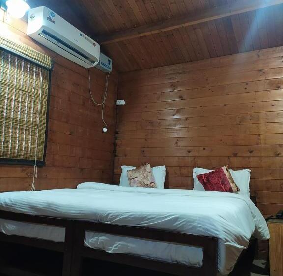 수피리어 룸, Vanasthali Jungle Resort Corbett By Royal Collection