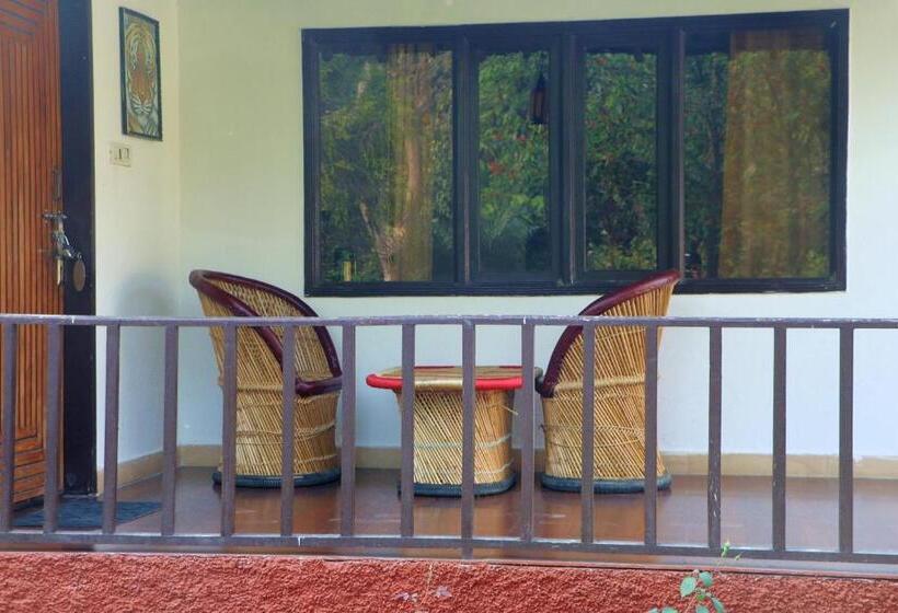 수피리어 룸, Vanasthali Jungle Resort Corbett By Royal Collection