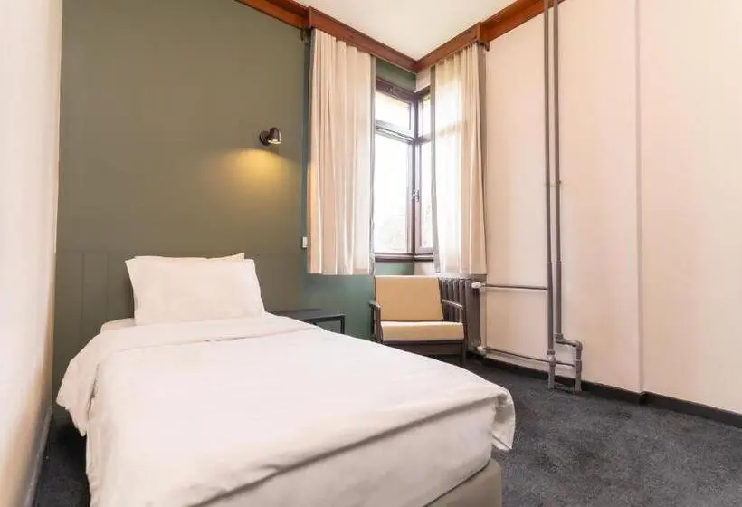 Perhehuone, Iliada Hotel Kaz Daglari