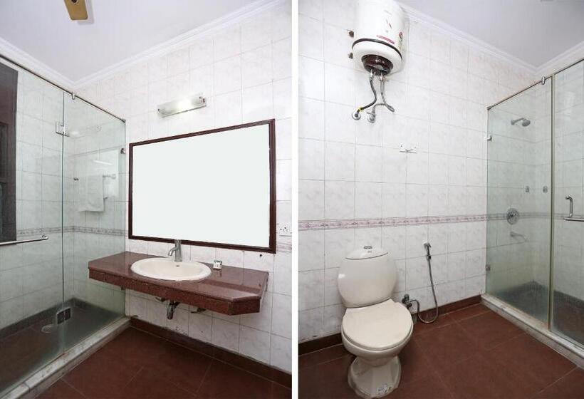 スタンダードルーム, Oyo Flagship 2173 Hotel Sebastian White