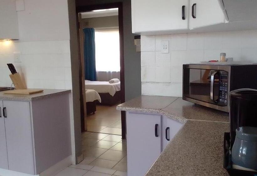 בית, 4 חדרי שינה, Casa On The Bluff