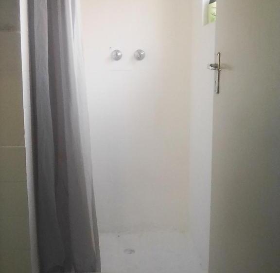 בית, 4 חדרי שינה, Casa On The Bluff