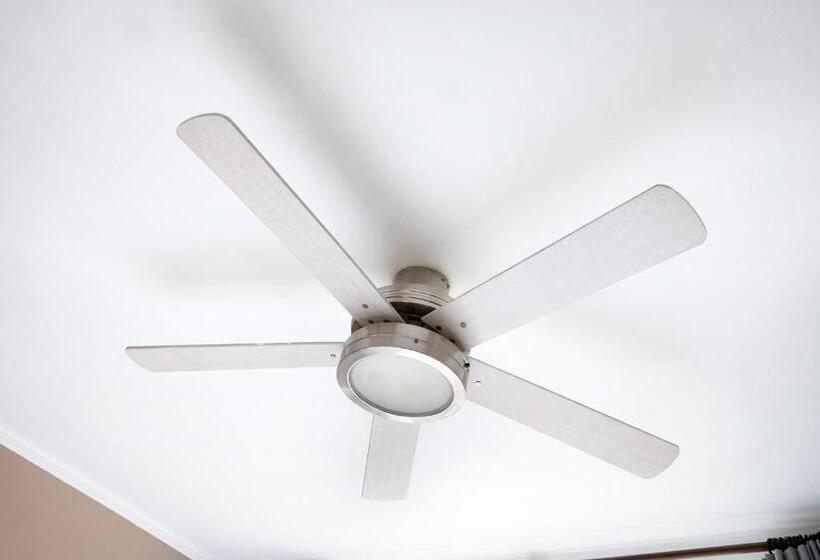 غرفة أساسية مزودة بشُرفة, Guest House Aquarius