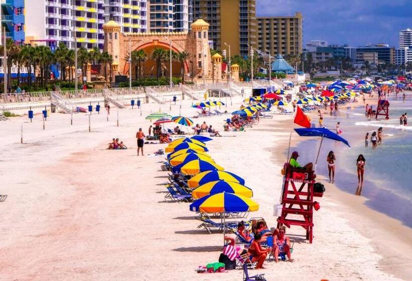 استودیوی استاندارد با چشمانداز دریا, 3rd Floor Balcony Beach View Studio Condo In The Beach Club