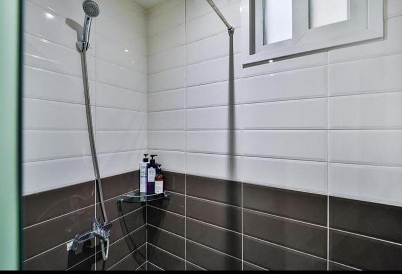 اتاق استاندارد, Mvg Motel